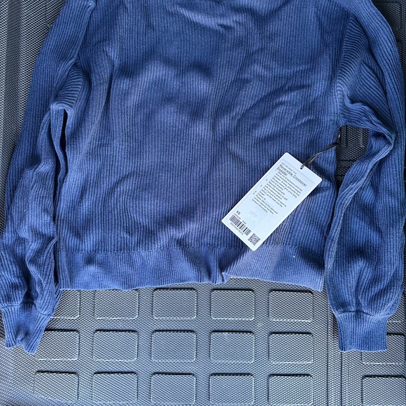 Blue Ribbed Sweater - Picture 1 of 3